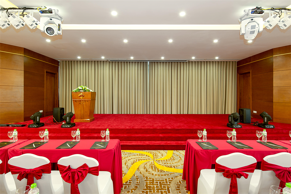 Phòng hội nghị khách sạn ROSAMIA Đà Nẵng | Thuê Phòng Hội Nghị Giá Rẻ