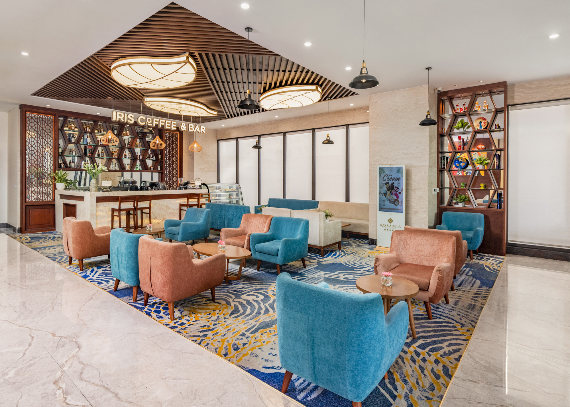 Lobby & Iris Coffee Bar