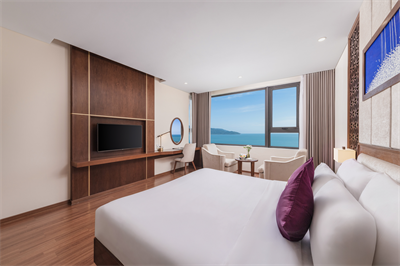 Premier Double - Front Ocean View