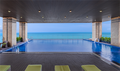 Infinity Pool Bar & Restaurant